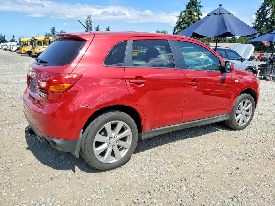 Mitsubishi OUTLANDER 2015 — Copart