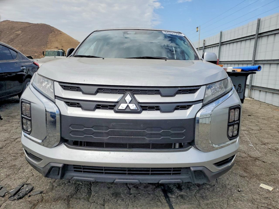Mitsubishi OUTLANDER 2024 — Copart