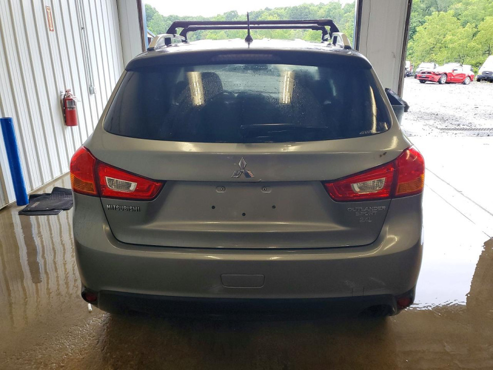 Mitsubishi OUTLANDER 2015 — Copart