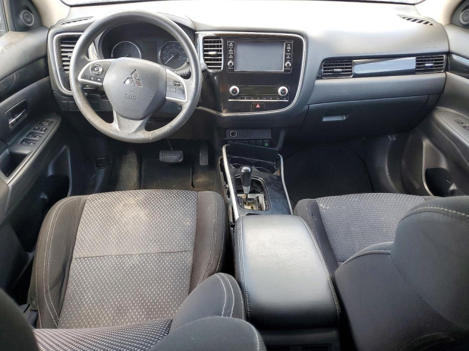 Mitsubishi OUTLANDER 2020 — Copart