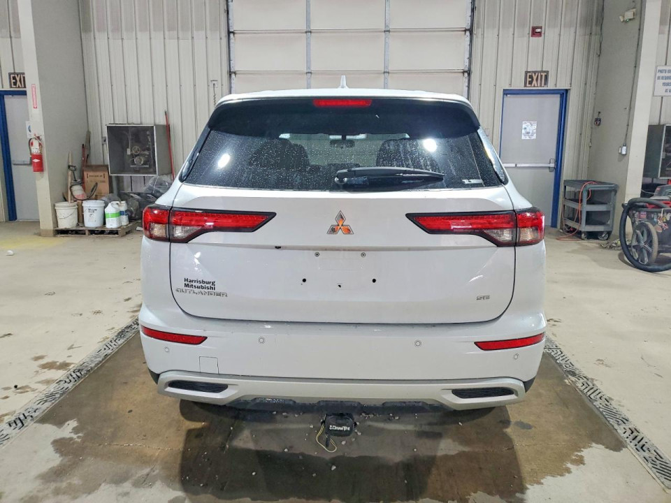 Mitsubishi OUTLANDER 2023 — Copart