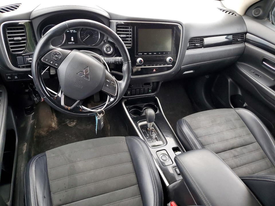 Mitsubishi OUTLANDER 2020 — Copart