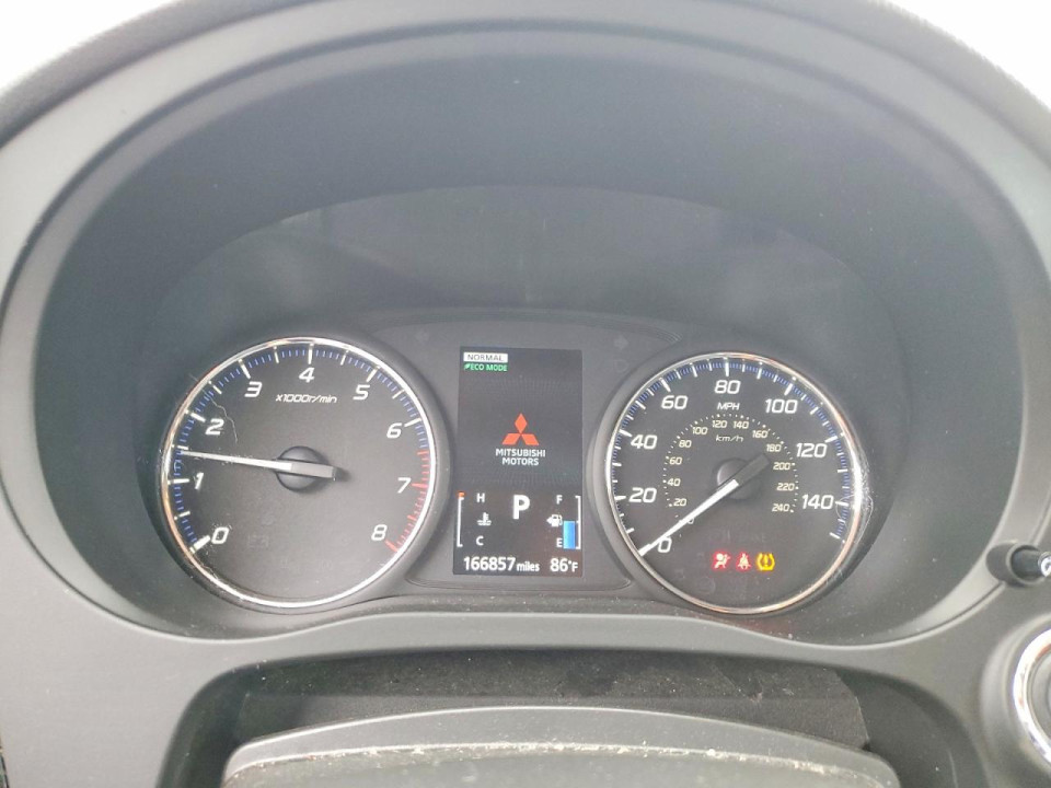 Mitsubishi OUTLANDER 2020 — Copart