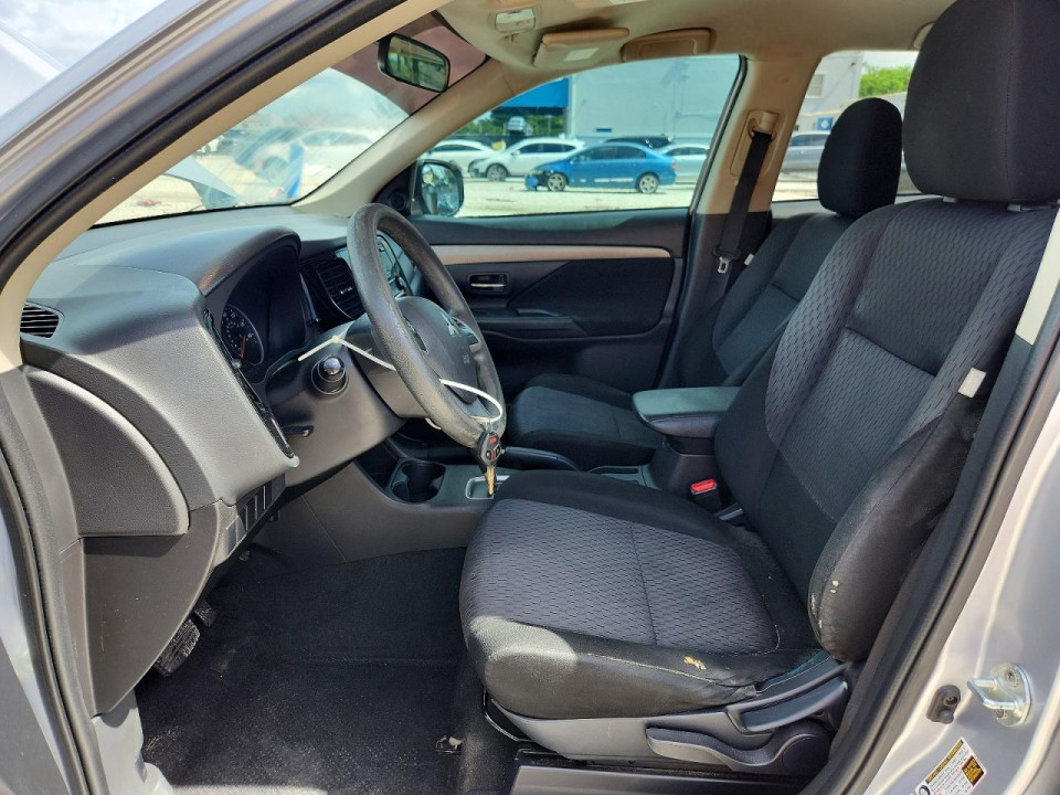 Mitsubishi OUTLANDER 2014 — Copart