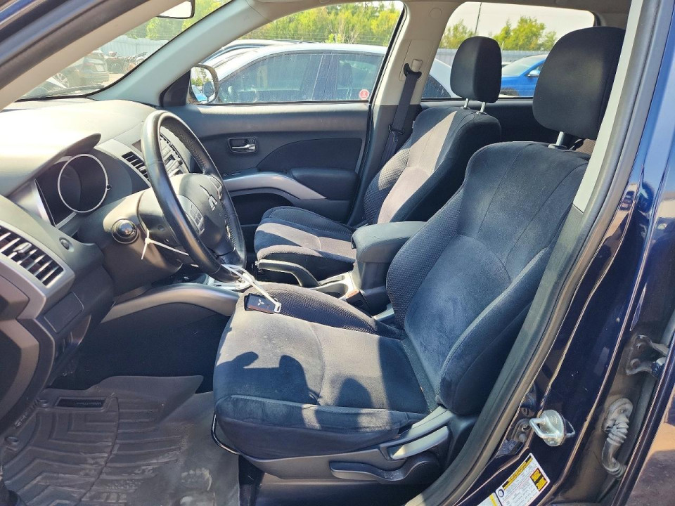 Mitsubishi OUTLANDER 2010 — Copart