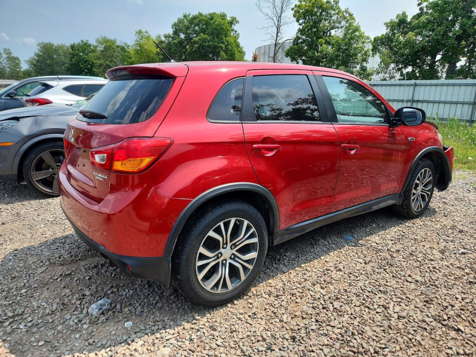 Mitsubishi OUTLANDER 2016 — Copart