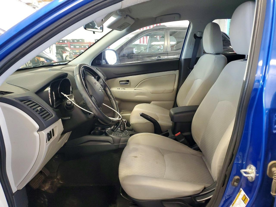 Mitsubishi OUTLANDER 2017 — Copart