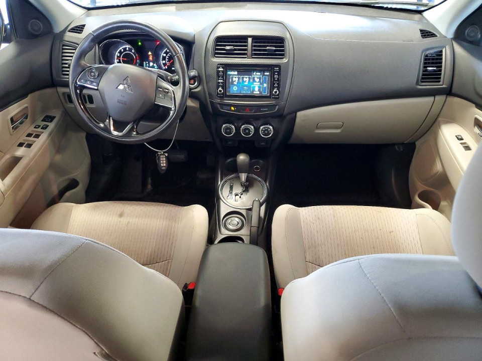 Mitsubishi OUTLANDER 2017 — Copart