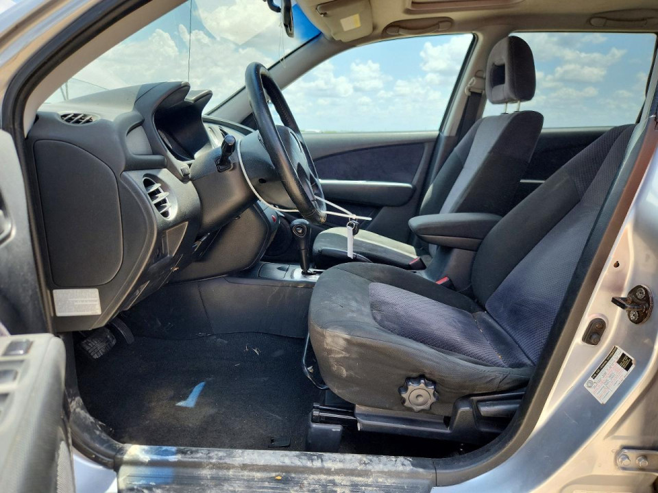 Mitsubishi OUTLANDER 2004 — Copart