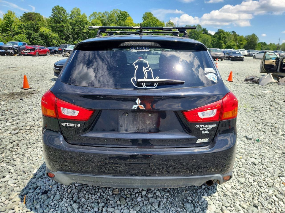 Mitsubishi OUTLANDER 2016 — Copart