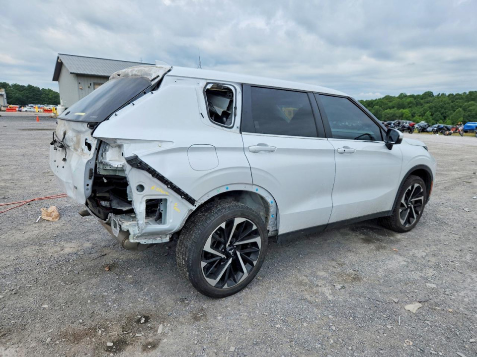Mitsubishi OUTLANDER 2024 — Copart