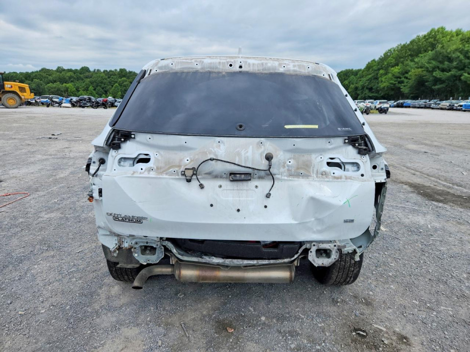Mitsubishi OUTLANDER 2024 — Copart