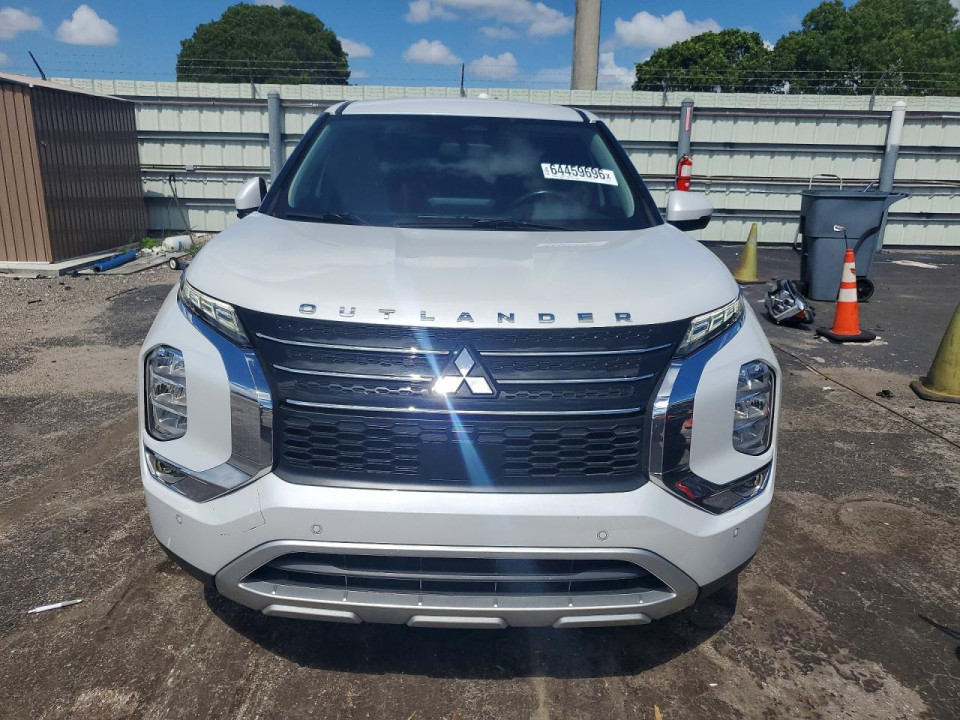 Mitsubishi OUTLANDER 2024 — Copart