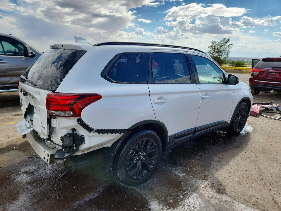 Mitsubishi OUTLANDER 2018 — Copart