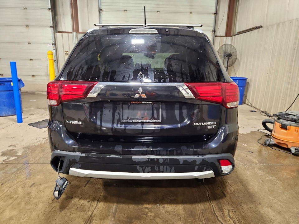 Mitsubishi OUTLANDER 2016 — Copart