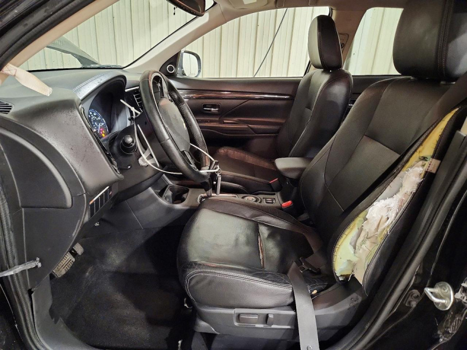 Mitsubishi OUTLANDER 2016 — Copart