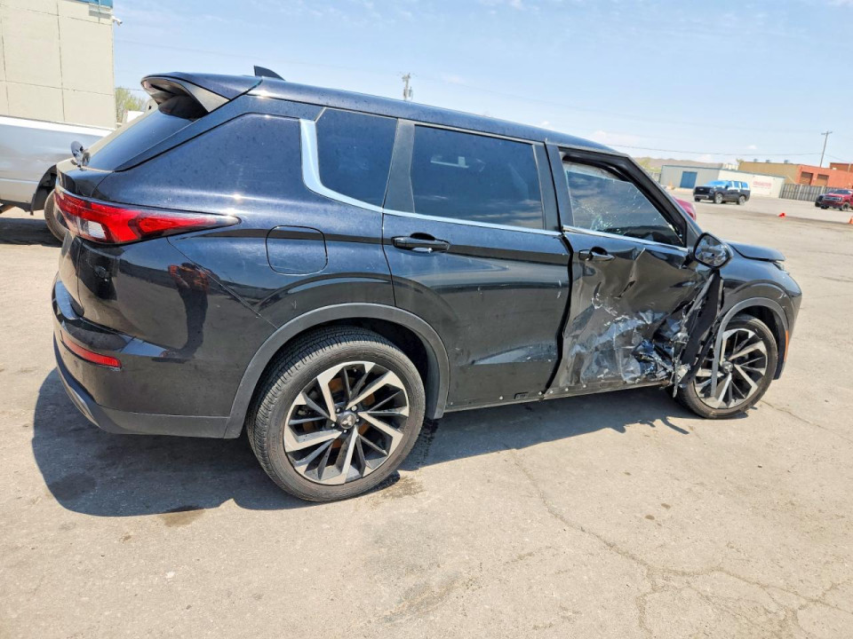 Mitsubishi OUTLANDER 2022 — Copart