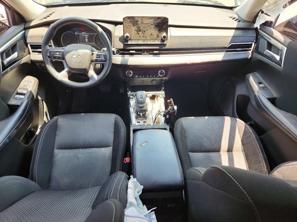 Mitsubishi OUTLANDER 2022 — Copart