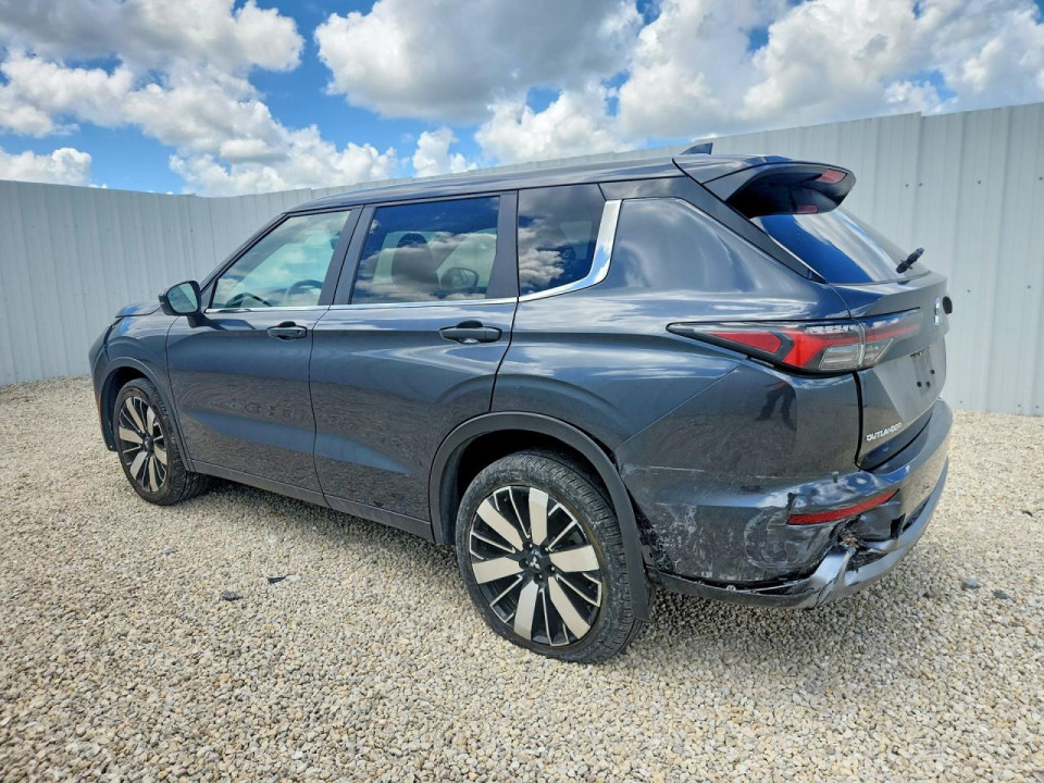 Mitsubishi OUTLANDER 2025 — Copart