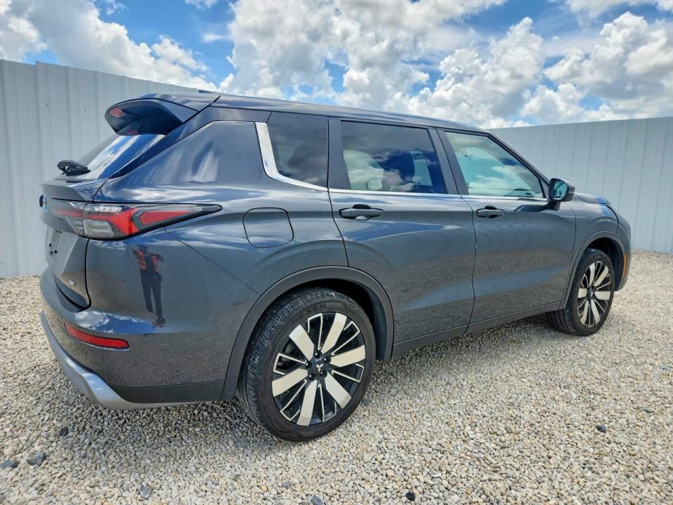Mitsubishi OUTLANDER 2025 — Copart