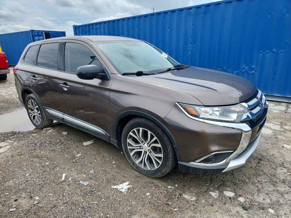 Mitsubishi OUTLANDER 2018 — Copart