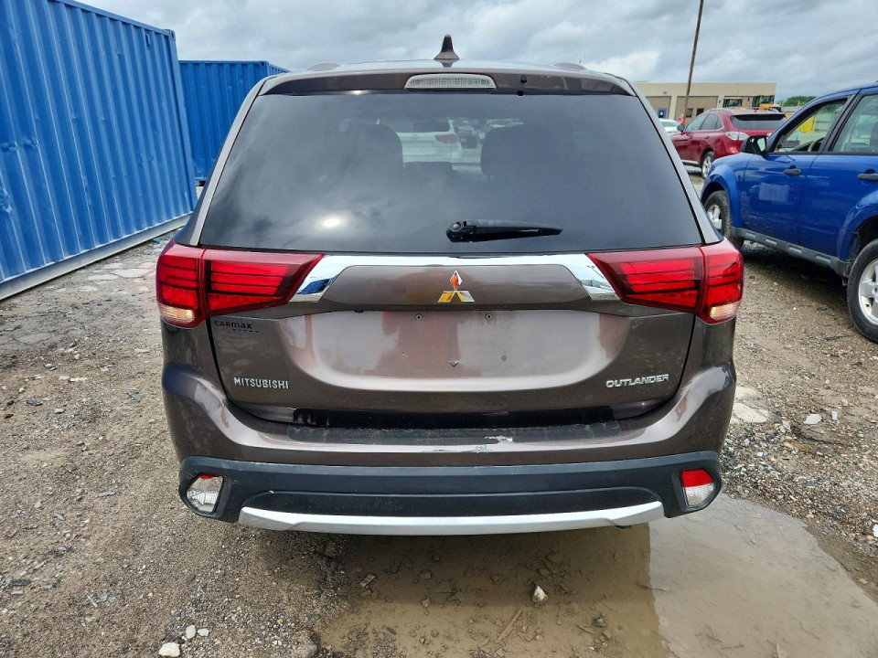 Mitsubishi OUTLANDER 2018 — Copart