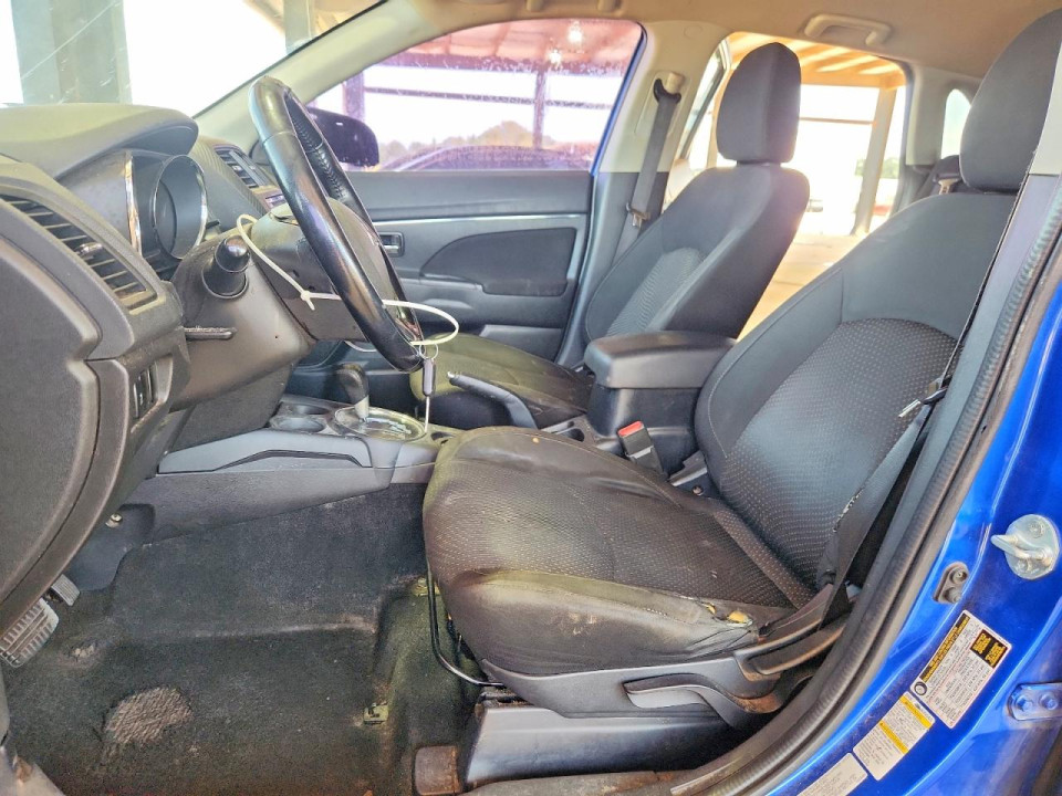 Mitsubishi OUTLANDER 2016 — Copart