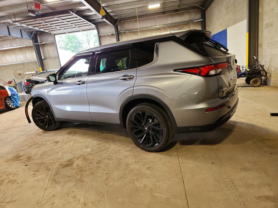 Mitsubishi OUTLANDER 2023 — Copart