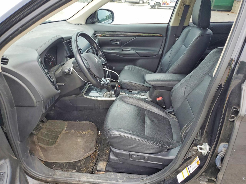 Mitsubishi OUTLANDER 2017 — Copart