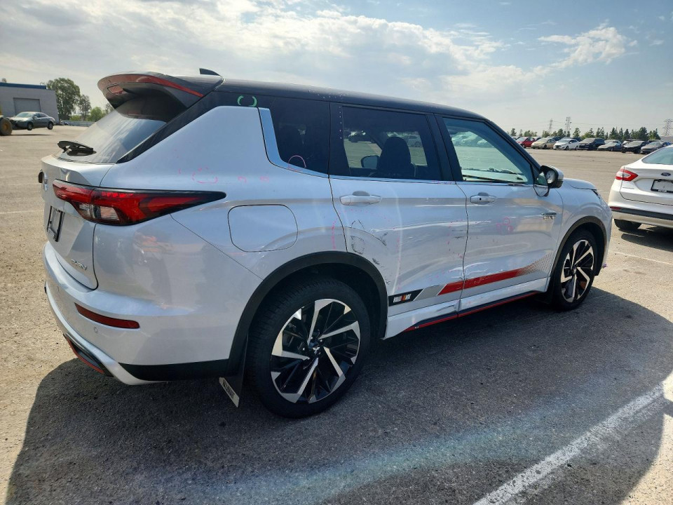 Mitsubishi OUTLANDER 2023 — Copart