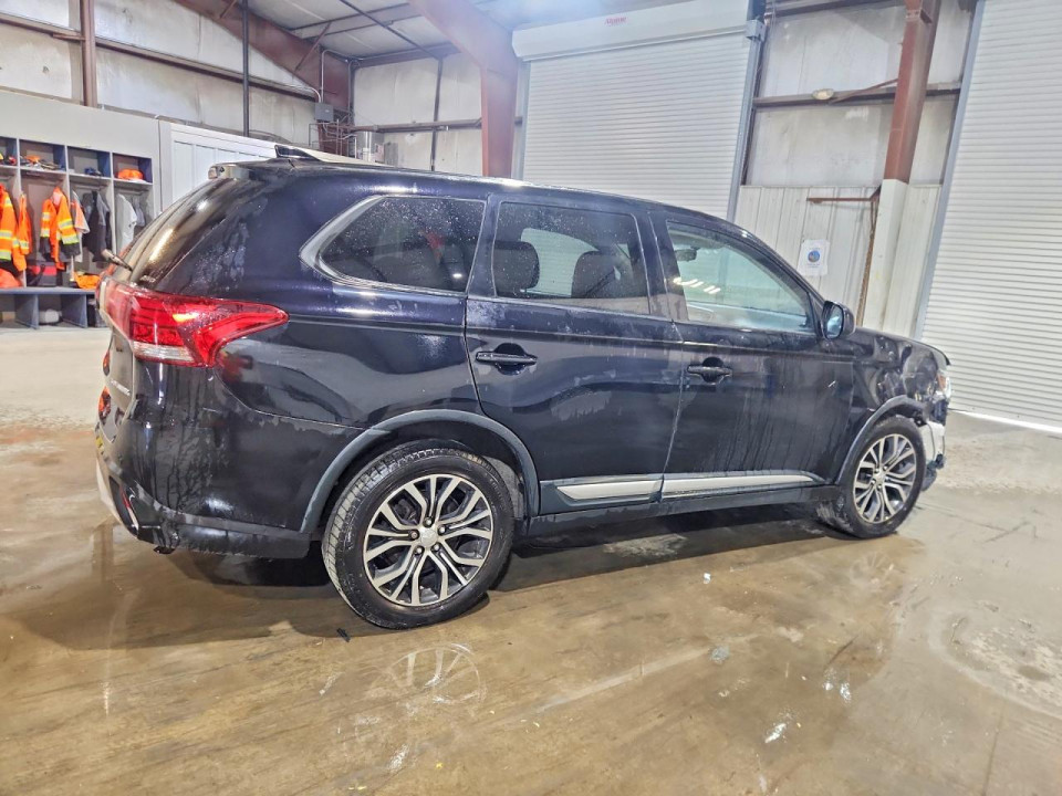 Mitsubishi OUTLANDER 2018 — Copart