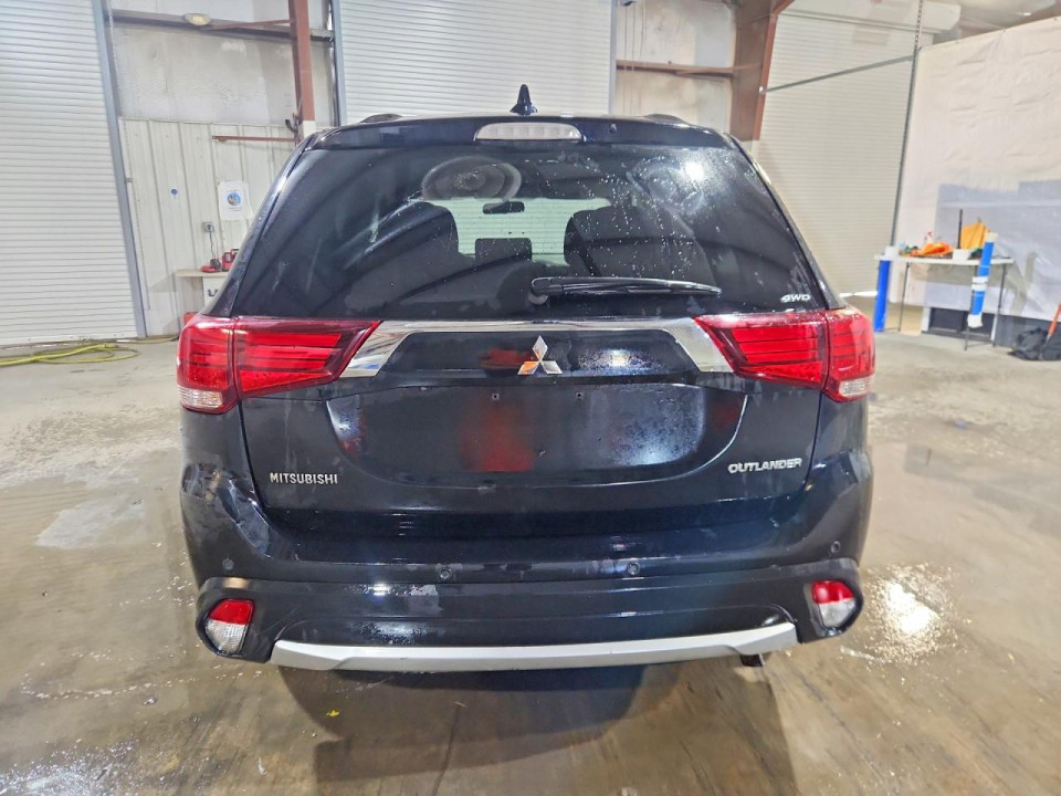 Mitsubishi OUTLANDER 2018 — Copart