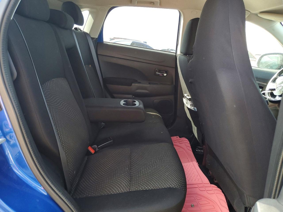 Mitsubishi OUTLANDER 2016 — Copart