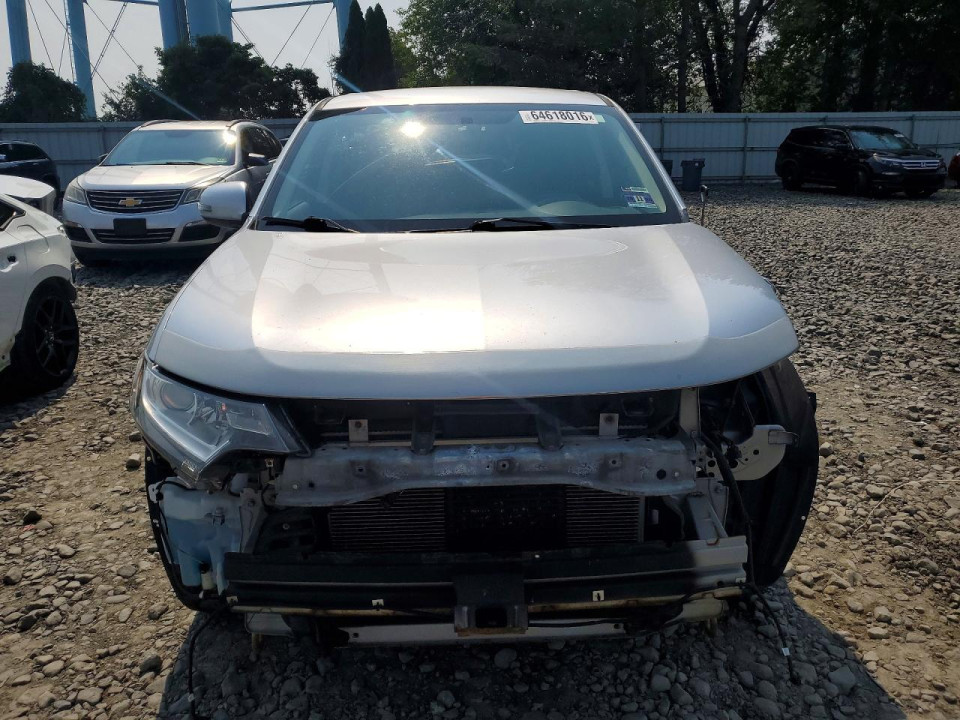 Mitsubishi OUTLANDER 2016 — Copart