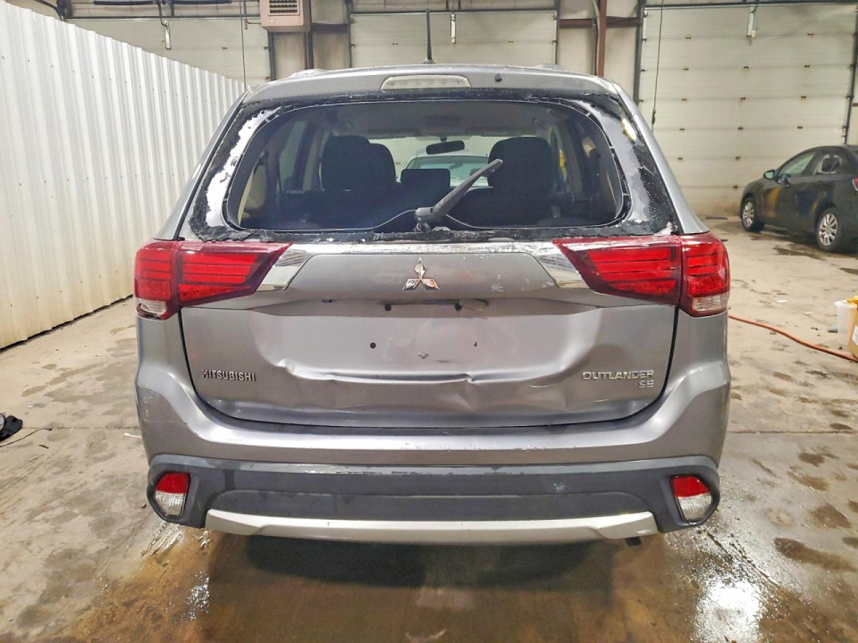 Mitsubishi OUTLANDER 2016 — Copart