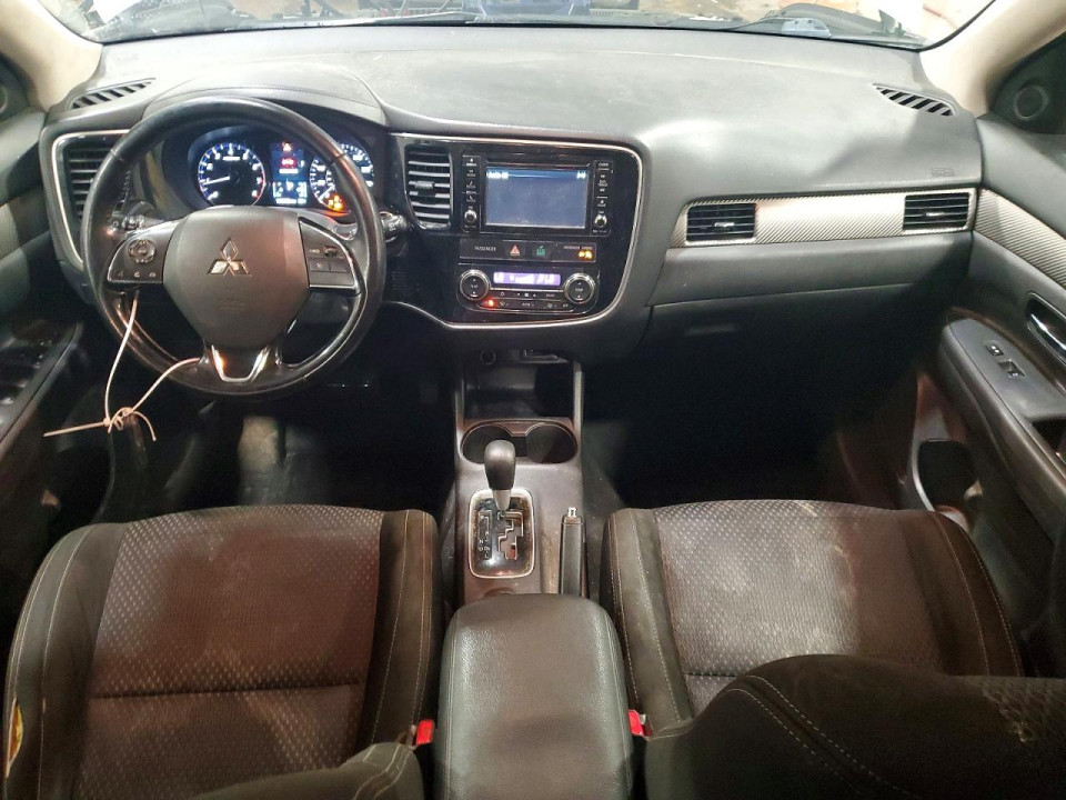 Mitsubishi OUTLANDER 2016 — Copart
