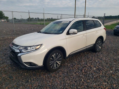 Mitsubishi OUTLANDER 2020 — Copart