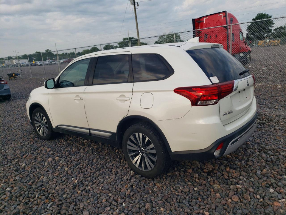 Mitsubishi OUTLANDER 2020 — Copart