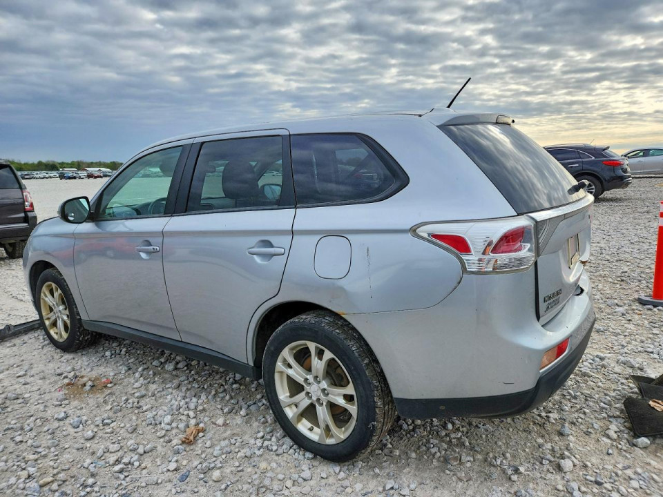 Mitsubishi OUTLANDER 2014 — Copart
