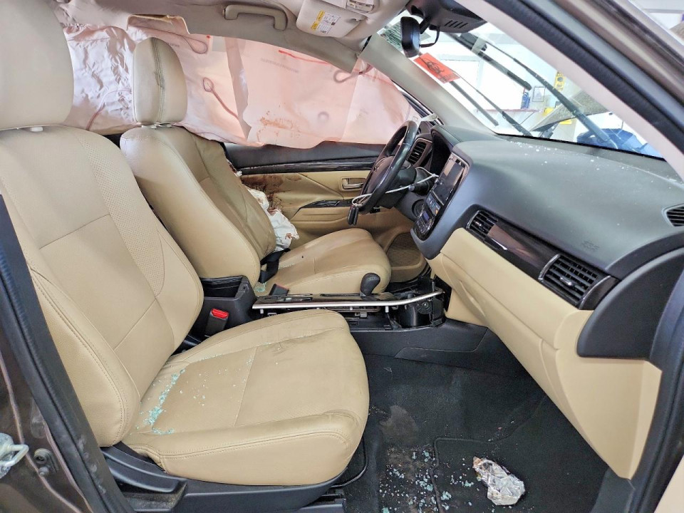 Mitsubishi OUTLANDER 2018 — Copart
