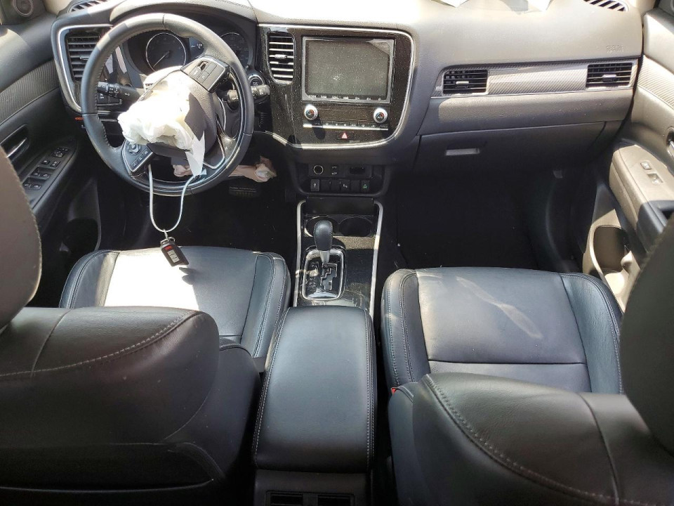 Mitsubishi OUTLANDER 2020 — Copart