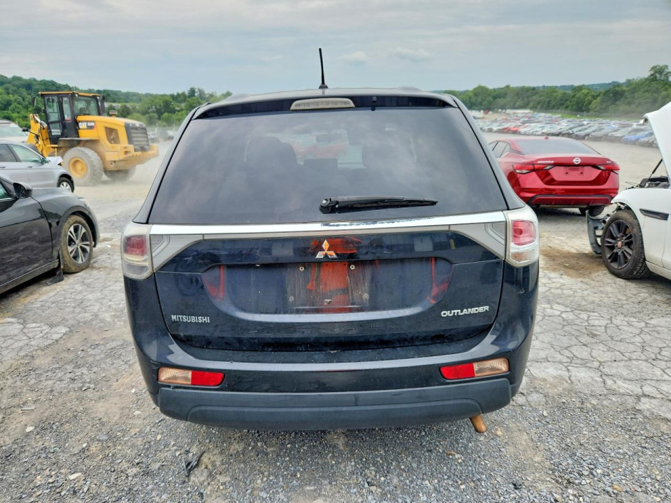 Mitsubishi OUTLANDER 2014 — Copart