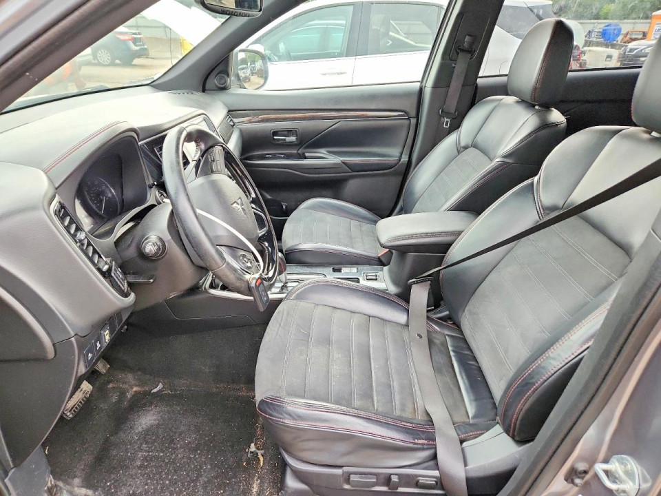 Mitsubishi OUTLANDER 2020 — Copart