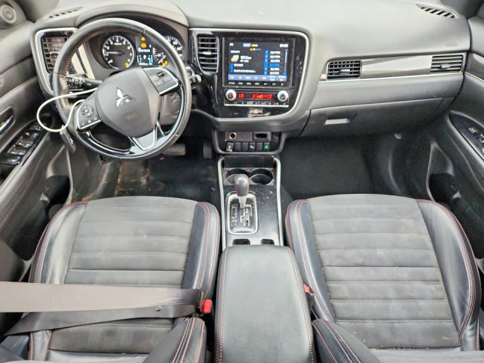 Mitsubishi OUTLANDER 2020 — Copart