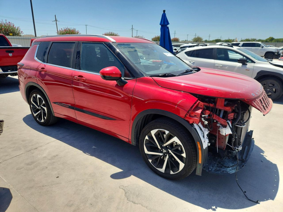 Mitsubishi OUTLANDER 2024 — Copart