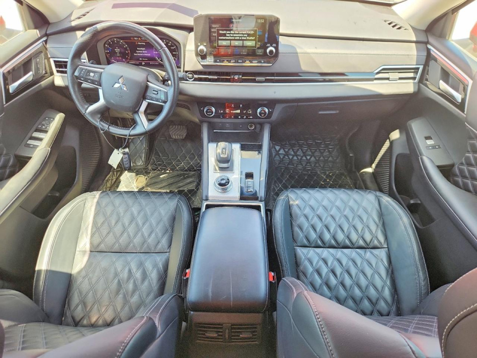 Mitsubishi OUTLANDER 2024 — Copart