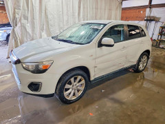 Mitsubishi OUTLANDER 2015 — Copart