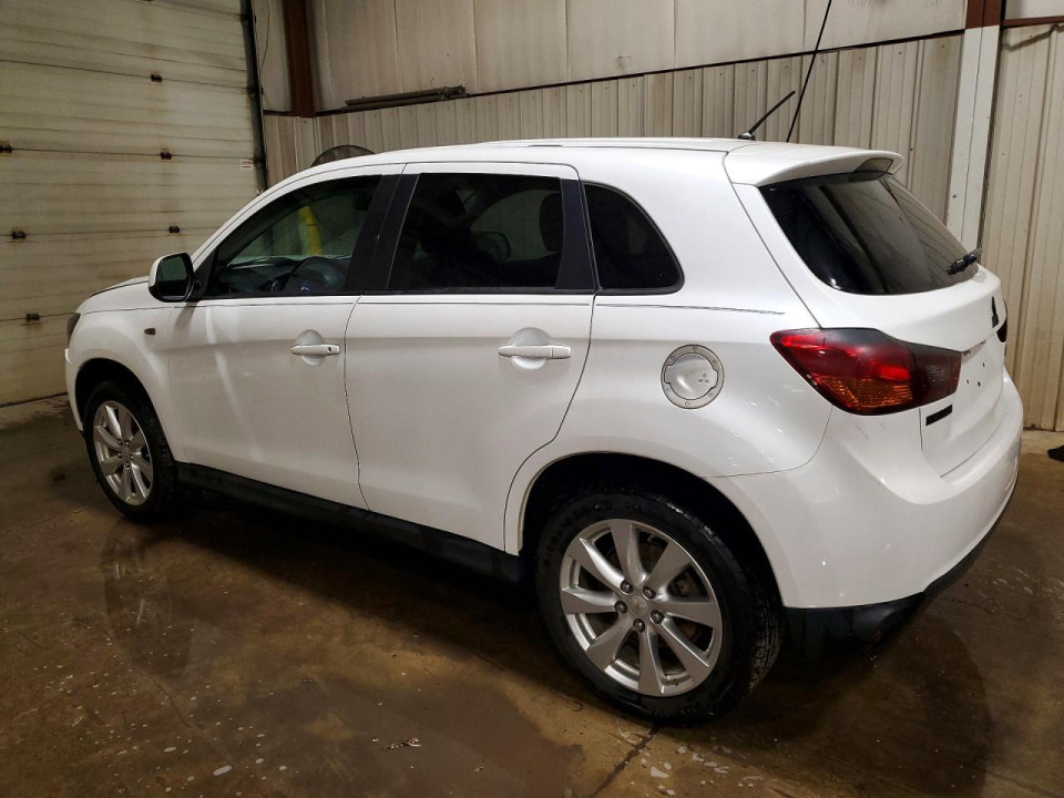 Mitsubishi OUTLANDER 2015 — Copart