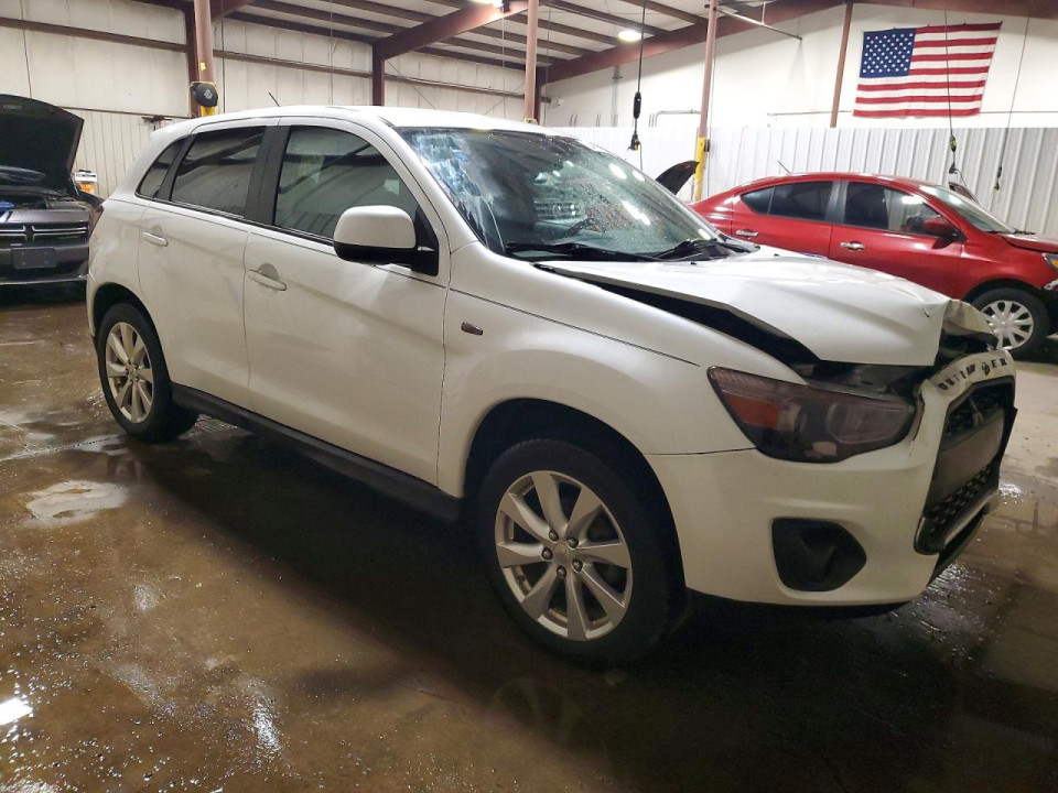 Mitsubishi OUTLANDER 2015 — Copart