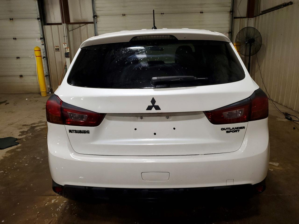 Mitsubishi OUTLANDER 2015 — Copart